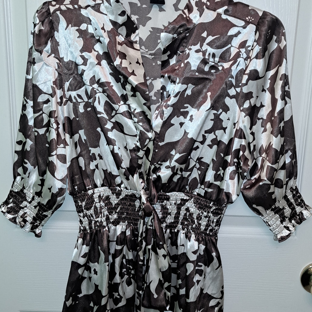 BCBGMaxAzria Brown and White Floral Blouse